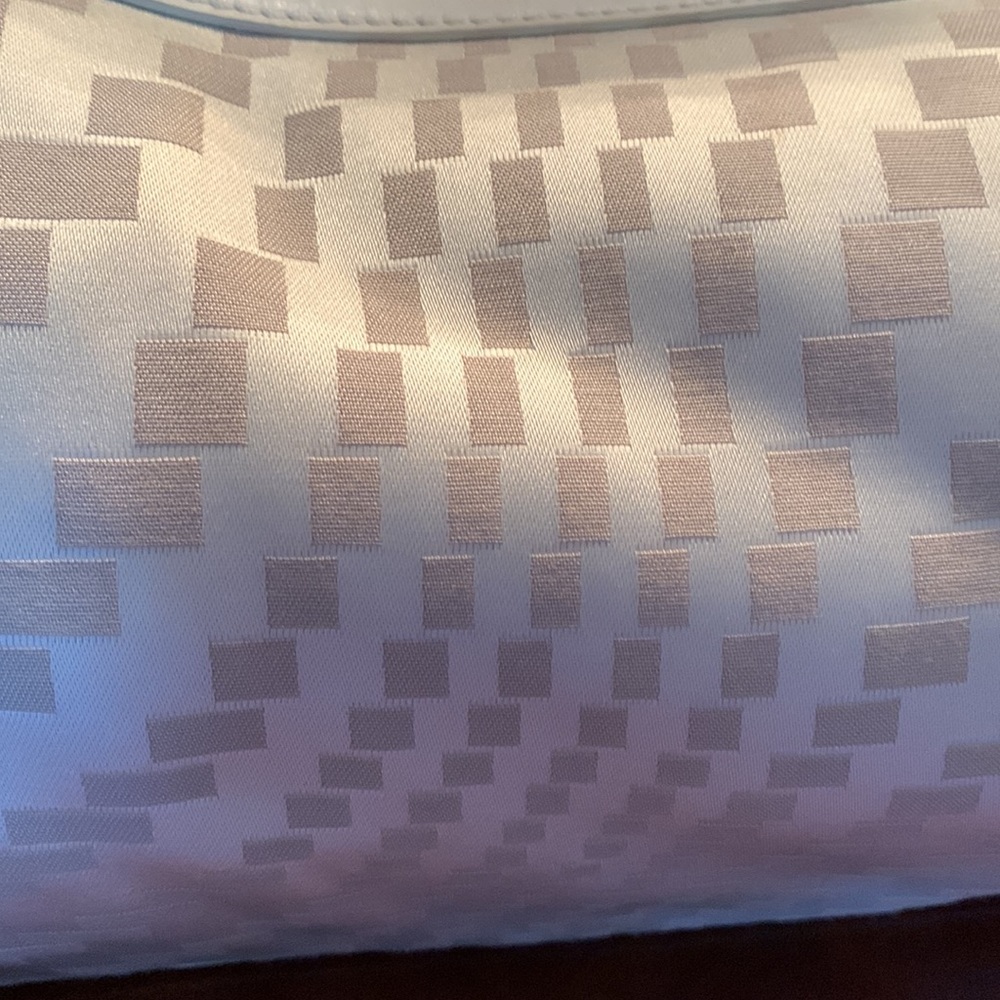 Beautiful Cole Haan Purse - Picture 4 of 5